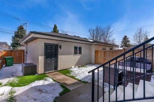 1148 Radnor Avenue Ne, Calgary, AB - Outdoor With Exterior