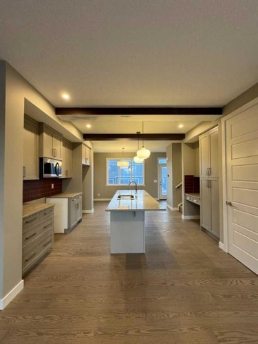 219 Waterford Heights, Chestermere, AB - Indoor Photo Showing Kitchen