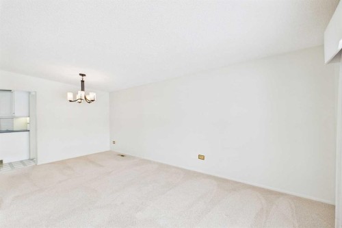 307 Wascana Road Se, Calgary, AB - Indoor Photo Showing Other Room