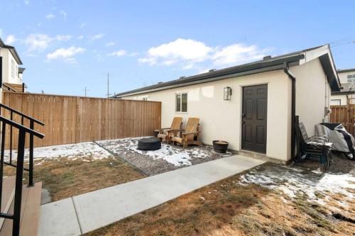 4615 20 Avenue Nw, Calgary, AB - Outdoor With Exterior