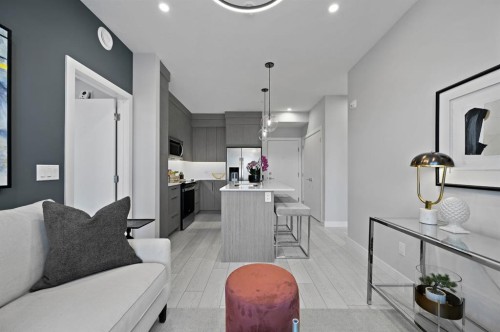 2116-63 Corner Glen Crescent Ne, Calgary, AB - Indoor