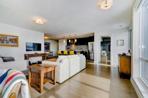 1409-303 13 Avenue Sw, Calgary, AB - Indoor Photo Showing Living Room