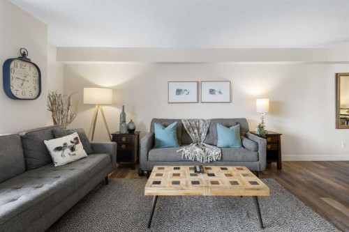 503-225 25 Avenue Sw, Calgary, AB - Indoor Photo Showing Living Room