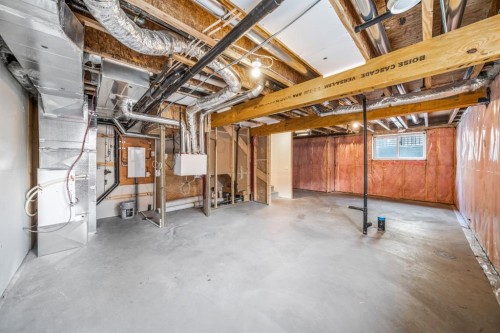 1005 Sage Meadows Gardens Nw, Calgary, AB - Indoor Photo Showing Basement