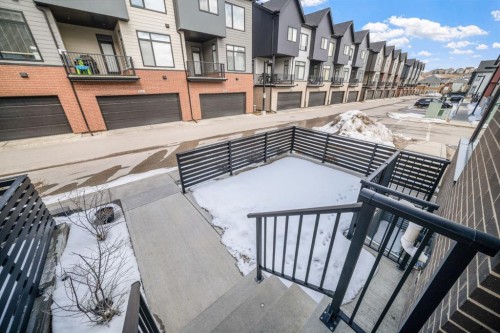 1005 Sage Meadows Gardens Nw, Calgary, AB - Outdoor