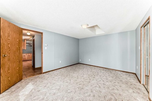 272 Burroughs Circle Ne, Calgary, AB 