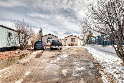272 Burroughs Circle Ne, Calgary, AB 