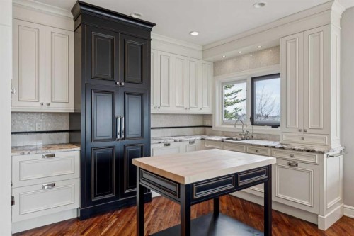 58 Scimitar View Nw, Calgary, AB - Indoor