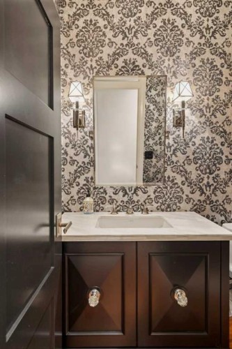 58 Scimitar View Nw, Calgary, AB - Indoor Photo Showing Bathroom