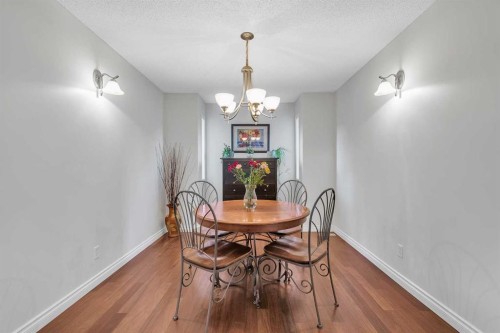 92 Bow Ridge Crescent, Cochrane, AB - Indoor Photo Showing Dining Room