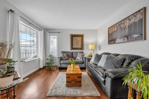 92 Bow Ridge Crescent, Cochrane, AB - Indoor Photo Showing Living Room