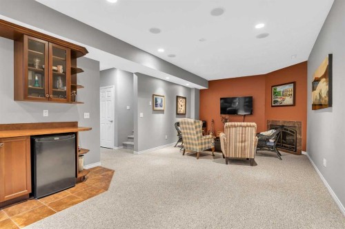 92 Bow Ridge Crescent, Cochrane, AB - Indoor