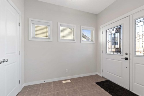 83 Drake Landing Loop, Okotoks, AB - Indoor Photo Showing Other Room