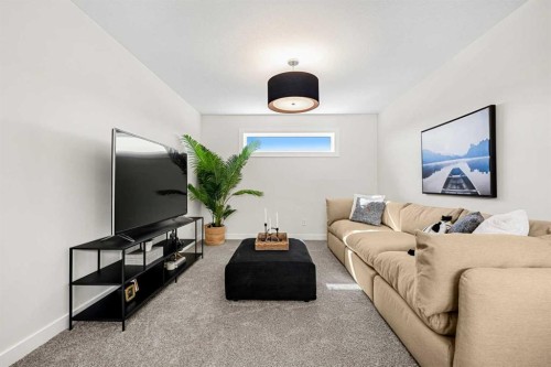 121 Quartz Crescent, Cochrane, AB - Indoor