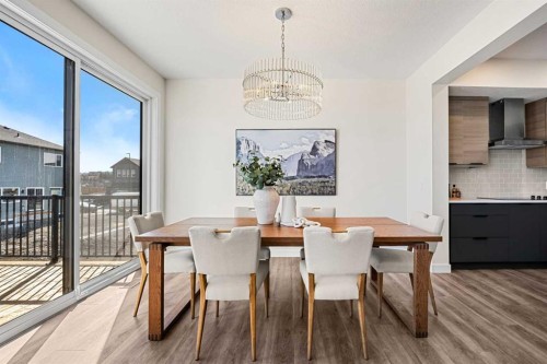 121 Quartz Crescent, Cochrane, AB - Indoor Photo Showing Dining Room