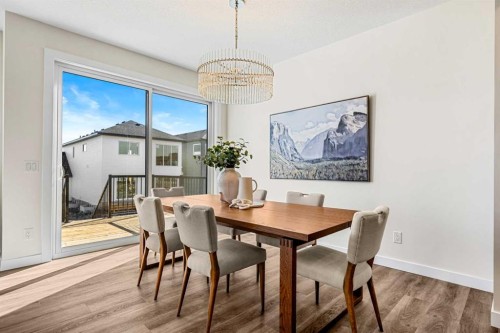 121 Quartz Crescent, Cochrane, AB - Indoor Photo Showing Dining Room