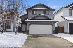 9 Harvest Glen Way NE Calgary, AB T3K 4J2