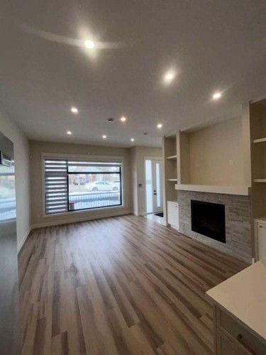 129 32 Avenue Ne, Calgary, AB 