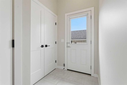 56 Iris Crescent, Okotoks, AB - Indoor Photo Showing Other Room
