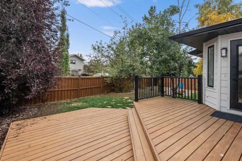 129 Sundown Place Se, Calgary, AB - Outdoor With Deck Patio Veranda