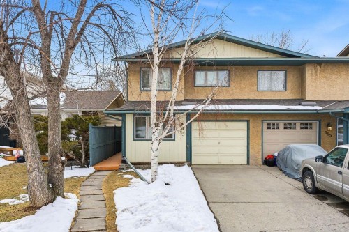 153 Mckinnon Crescent Ne, Calgary, AB - Outdoor