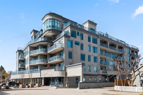 207-4 14 Street NW Calgary, AB T2N 1Z4