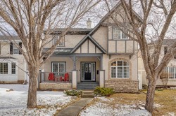 155 Somme Manor SW Calgary, AB T2T 6J3