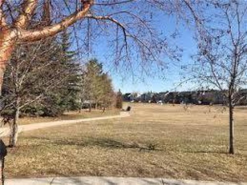 155 Somme Manor Sw, Calgary, AB - Outdoor With View
