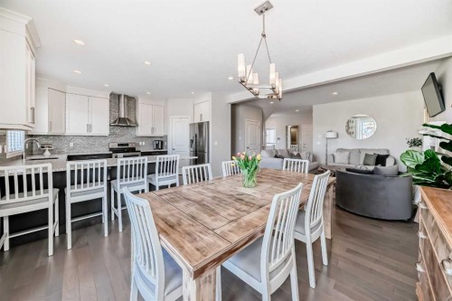 35 Walden Mount Se, Calgary, AB - Indoor Photo Showing Dining Room