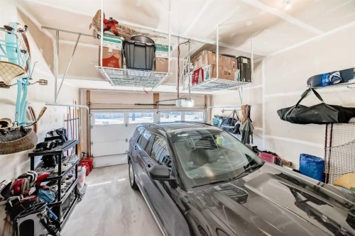 35 Walden Mount Se, Calgary, AB - Indoor Photo Showing Garage