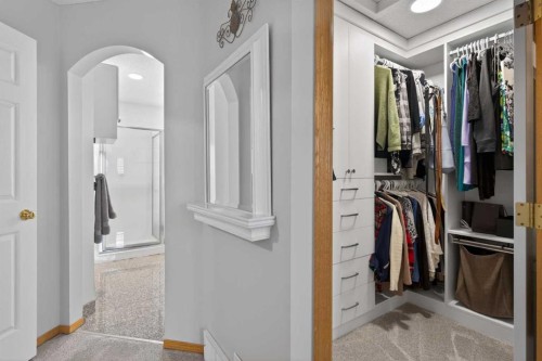 129 Bridlecreek Green Sw, Calgary, AB - Indoor Photo Showing Other Room