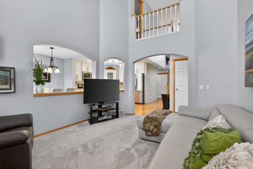 129 Bridlecreek Green Sw, Calgary, AB - Indoor Photo Showing Other Room