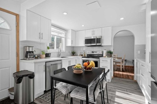 247 Templewood Road Ne, Calgary, AB - Indoor