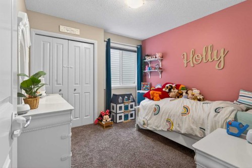 61 Sage Valley Manor Nw, Calgary, AB - Indoor Photo Showing Bedroom