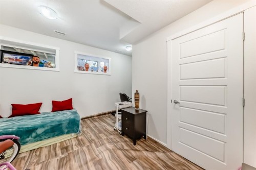 206 Cranbrook Square Se, Calgary, AB - Indoor