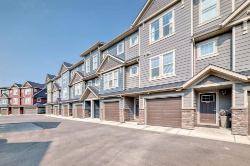 206 Cranbrook Square Se, Calgary, AB - Outdoor With Facade