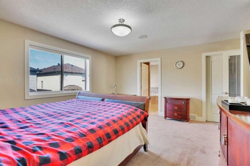9 Saddlelake Grove Ne, Calgary, AB - Indoor Photo Showing Bedroom