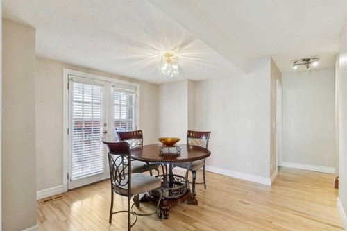 37 Ranch Glen Drive Nw, Calgary, AB - Indoor Photo Showing Dining Room
