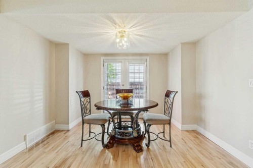 37 Ranch Glen Drive Nw, Calgary, AB - Indoor Photo Showing Dining Room