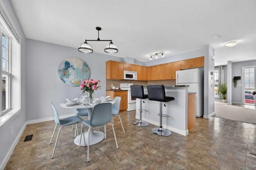 150 Everridge Common Sw, Calgary, AB - Indoor