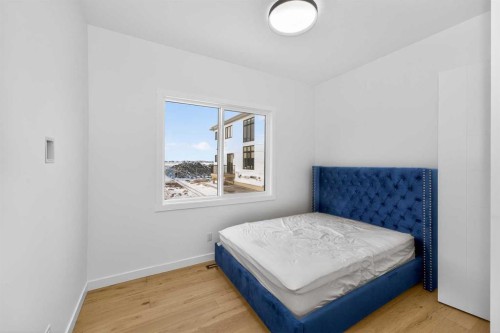 1049 Waterstone Green, Chestermere, AB - Indoor Photo Showing Bedroom