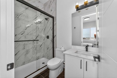 1049 Waterstone Green, Chestermere, AB - Indoor Photo Showing Bathroom