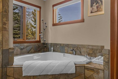 108 Casale Place, Canmore, AB - Indoor Photo Showing Bathroom