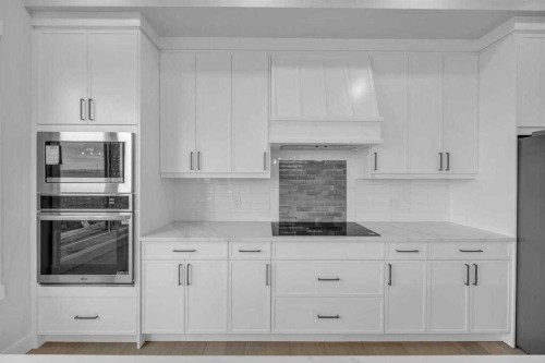 384 Watercrest Place, Chestermere, AB - Indoor Photo Showing Kitchen
