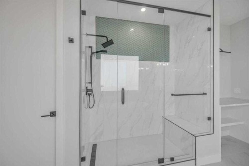 384 Watercrest Place, Chestermere, AB - Indoor Photo Showing Bathroom