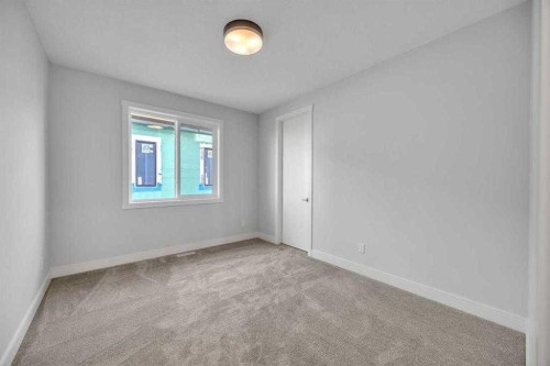 384 Watercrest Place, Chestermere, AB - Indoor Photo Showing Other Room