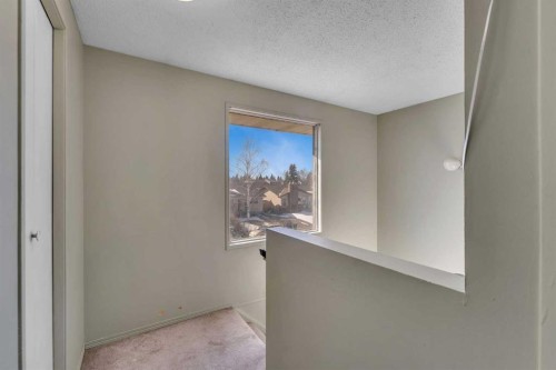 354 Aboyne Place Ne, Calgary, AB - Indoor Photo Showing Other Room