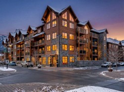 200-707 Spring Creek Drive Canmore, AB T1W 0K7