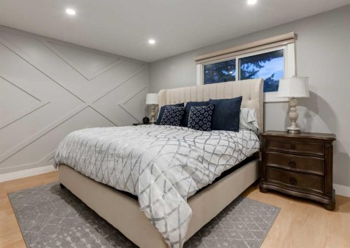 4627 Verona Drive Nw, Calgary, AB - Indoor Photo Showing Bedroom
