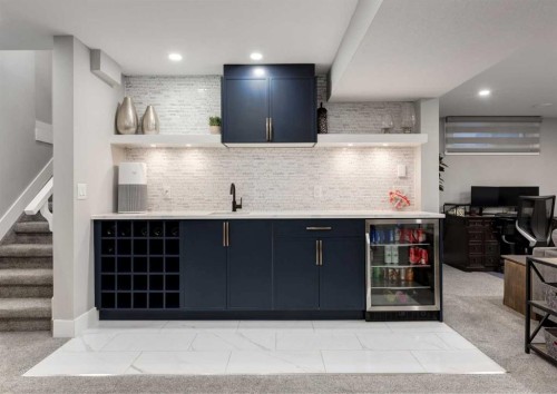 4627 Verona Drive Nw, Calgary, AB - Indoor
